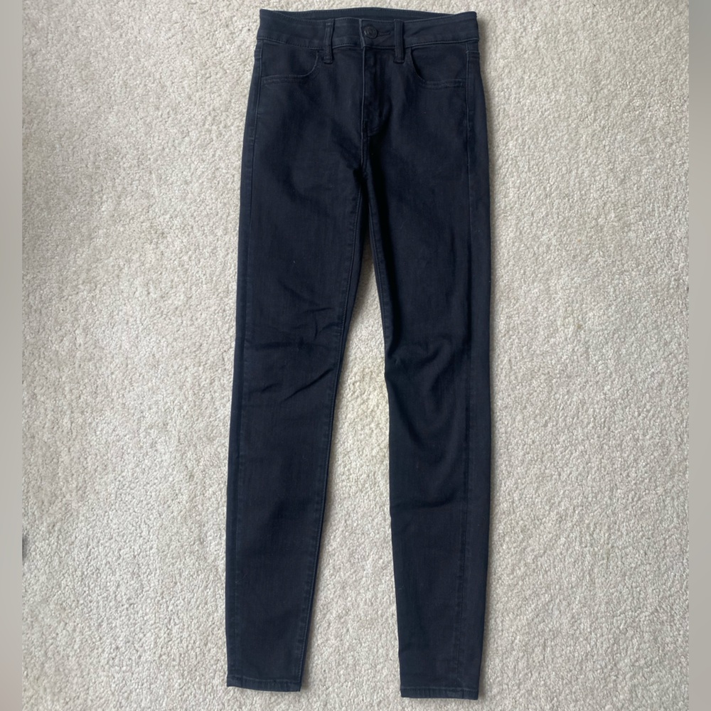 American Eagle Black High-Rise Next Level Stretch Jegging